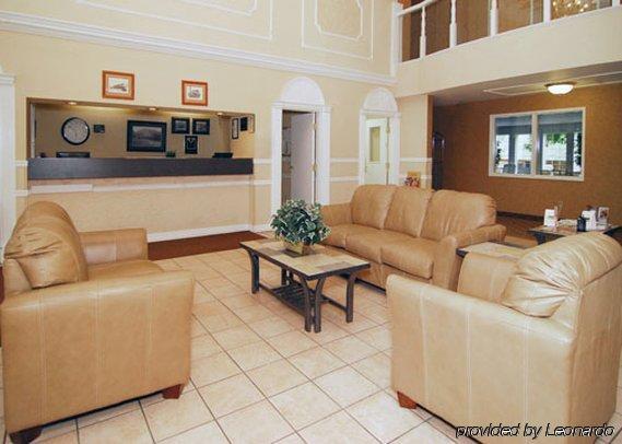Quality Inn & Suites On The River Гленуд Спрингс Интериор снимка
