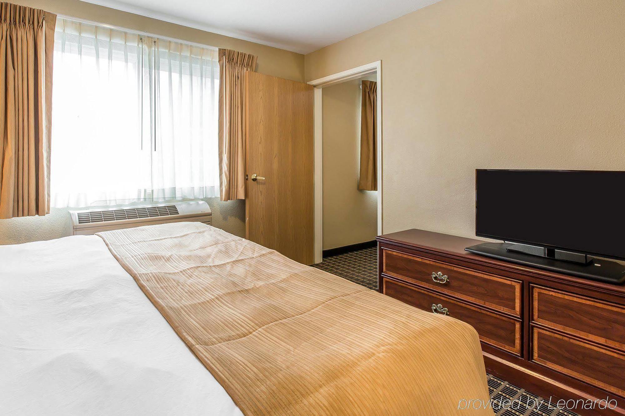 Quality Inn & Suites On The River Гленуд Спрингс Екстериор снимка